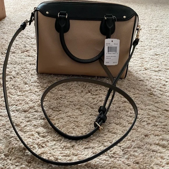 Coach mini Bennett satchel purse NWT black, tan and white - Picture 2 of 4